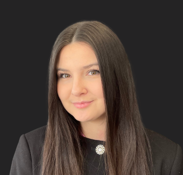 LOU-ANNE_MATYJAS_ANGLAIS